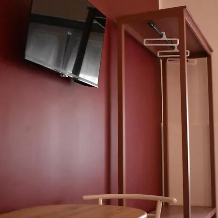 Dolce House Nocleg ze śniadaniem Pontecagnano